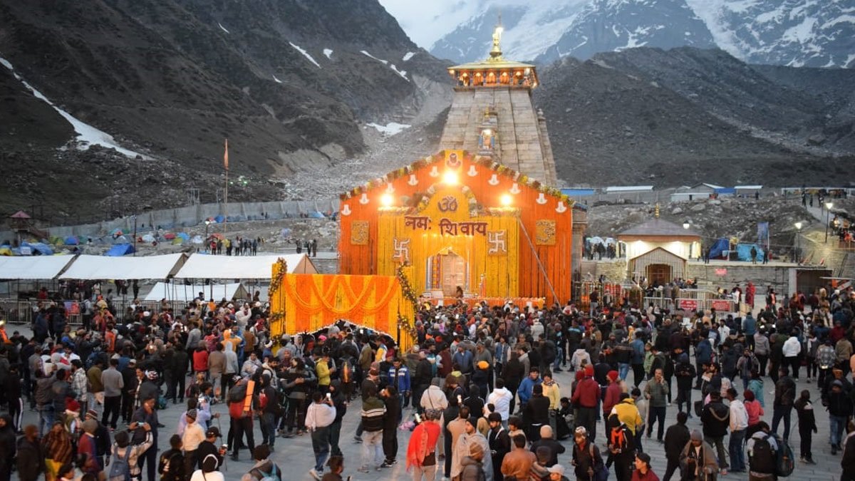 chardham yatra 2024 .. बाबा के दर्शन से पाकर भावुक हुए भक्त